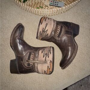 Freebird Shine Booties - size 7